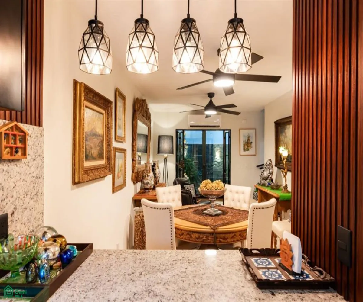 Casa En Venta,Las Aralias,GOLONDRINA 103, Puerto Vallarta, Jalisco 48328, 2 Habitaciones,3 Baños,GOLONDRINA,MX251047916