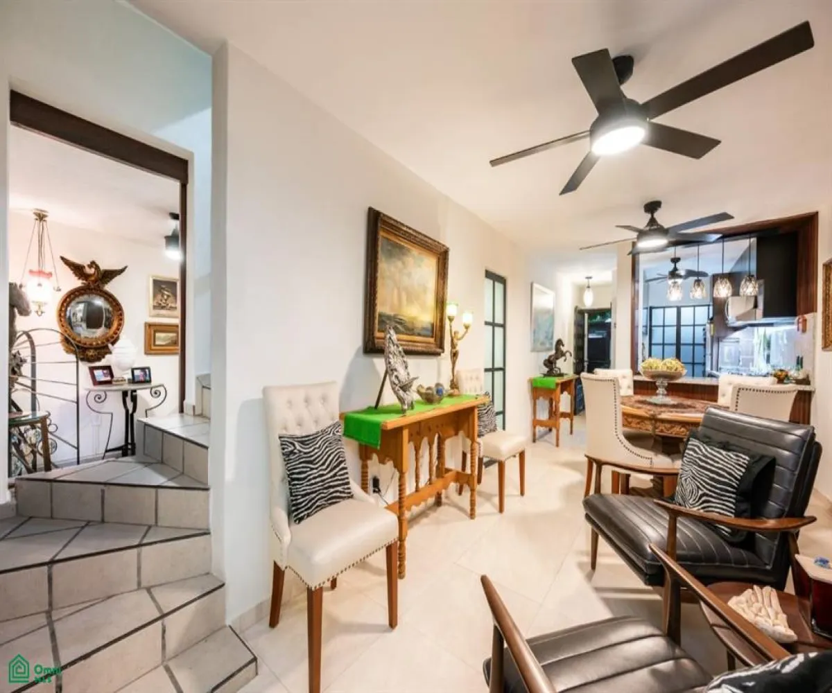 Casa En Venta,Las Aralias,GOLONDRINA 103, Puerto Vallarta, Jalisco 48328, 2 Habitaciones,3 Baños,GOLONDRINA,MX251047916