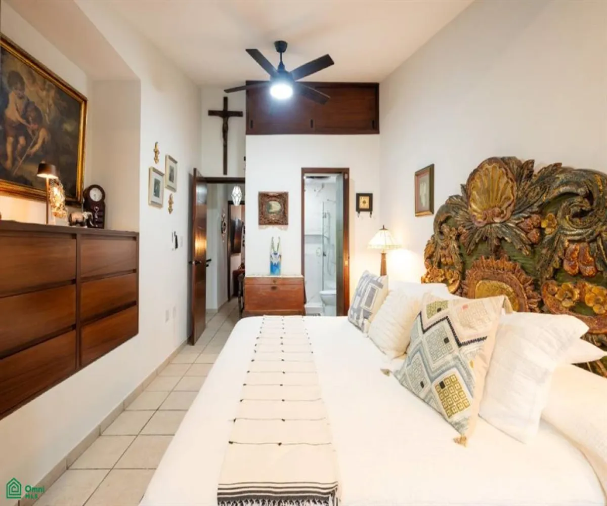 Casa En Venta,Las Aralias,GOLONDRINA 103, Puerto Vallarta, Jalisco 48328, 2 Habitaciones,3 Baños,GOLONDRINA,MX251047916