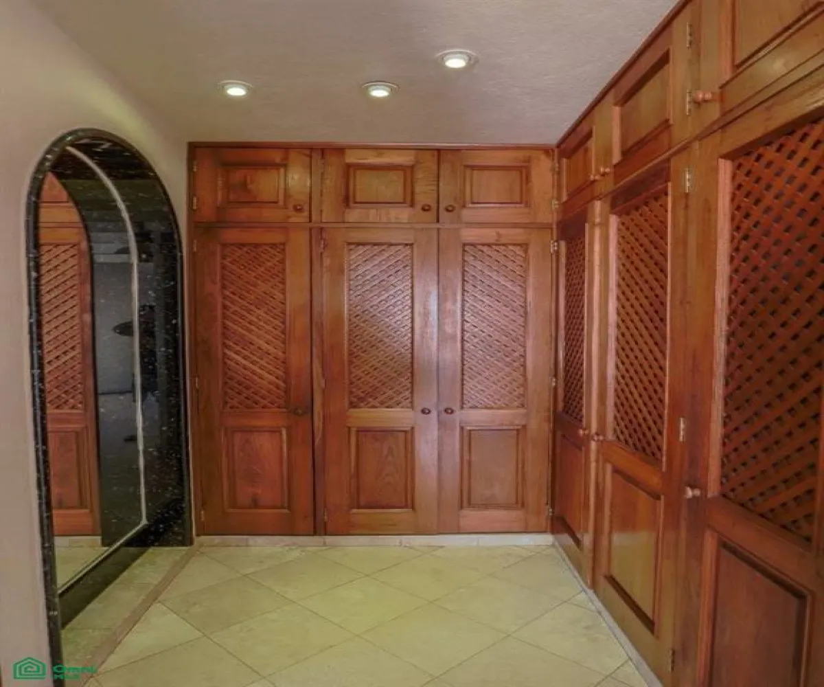 Casa En Venta,Versalles,PALM SPRINGS 351, Puerto Vallarta, Jalisco 48310, 5 Habitaciones,4 Baños,PALM SPRINGS,2,MX251048006