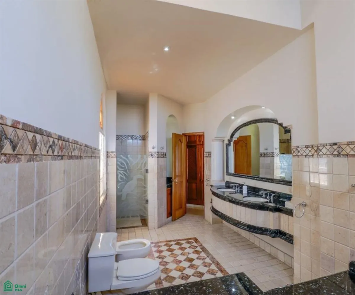 Casa En Venta,Versalles,PALM SPRINGS 351, Puerto Vallarta, Jalisco 48310, 5 Habitaciones,4 Baños,PALM SPRINGS,2,MX251048006