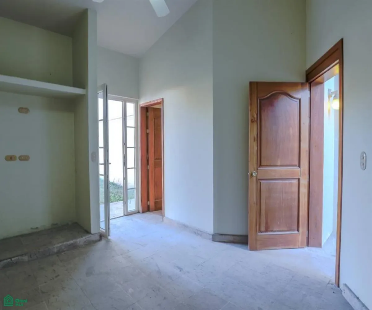 Casa En Venta,Versalles,PALM SPRINGS 351, Puerto Vallarta, Jalisco 48310, 5 Habitaciones,4 Baños,PALM SPRINGS,2,MX251048006