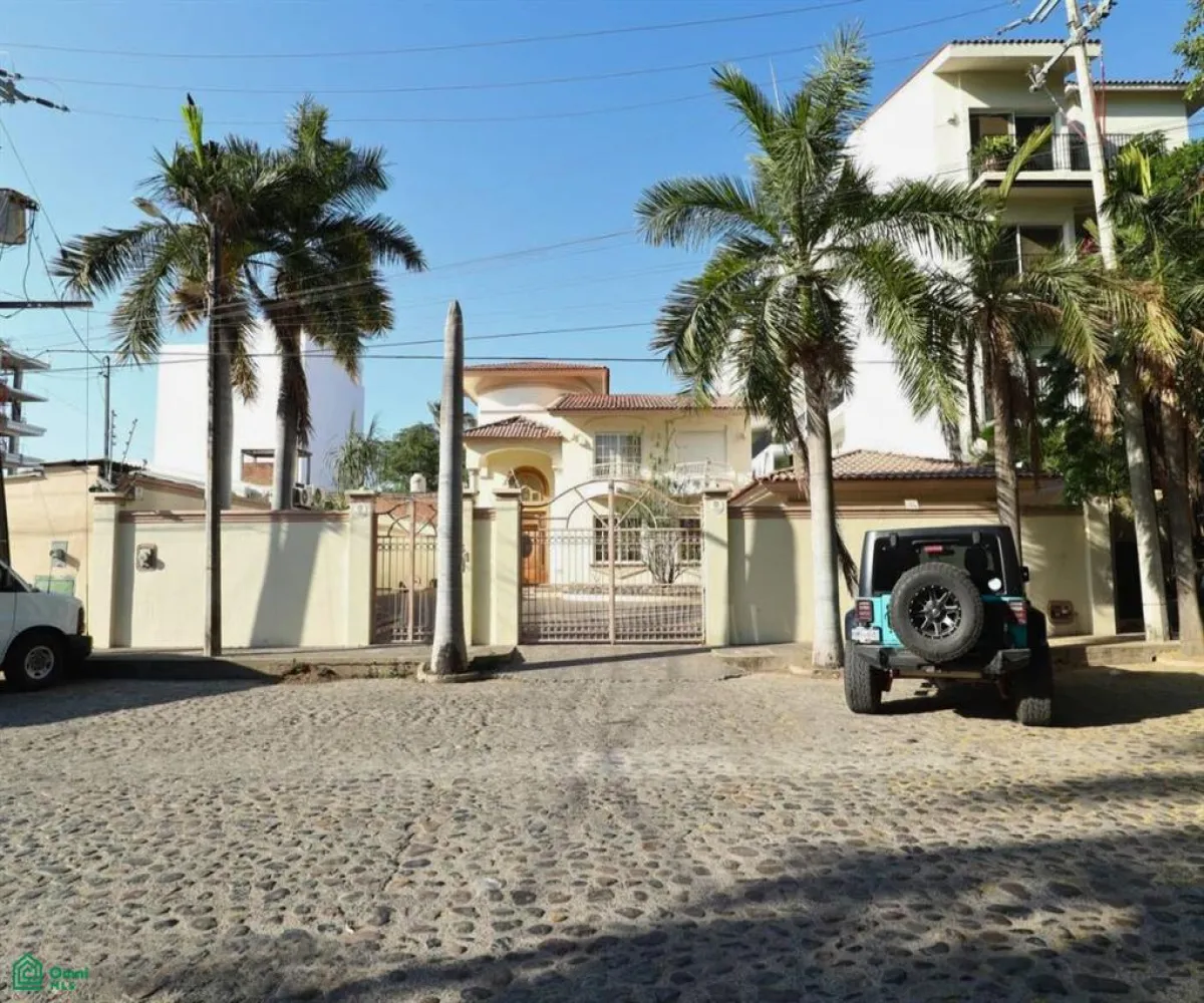 Casa En Venta,Versalles,PALM SPRINGS 351, Puerto Vallarta, Jalisco 48310, 5 Habitaciones,4 Baños,PALM SPRINGS,2,MX251048006