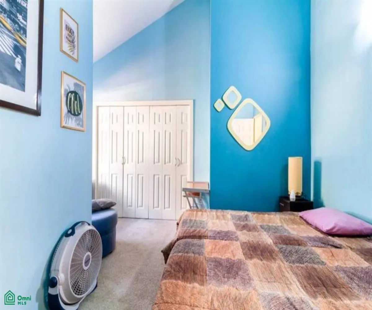 Casa En Venta,La Venta Del Astillero,Callejon de los Pinos 899, Zapopan, Jalisco 45221, 7 Habitaciones,4 Baños,Callejon de los Pinos,1,MX251048080