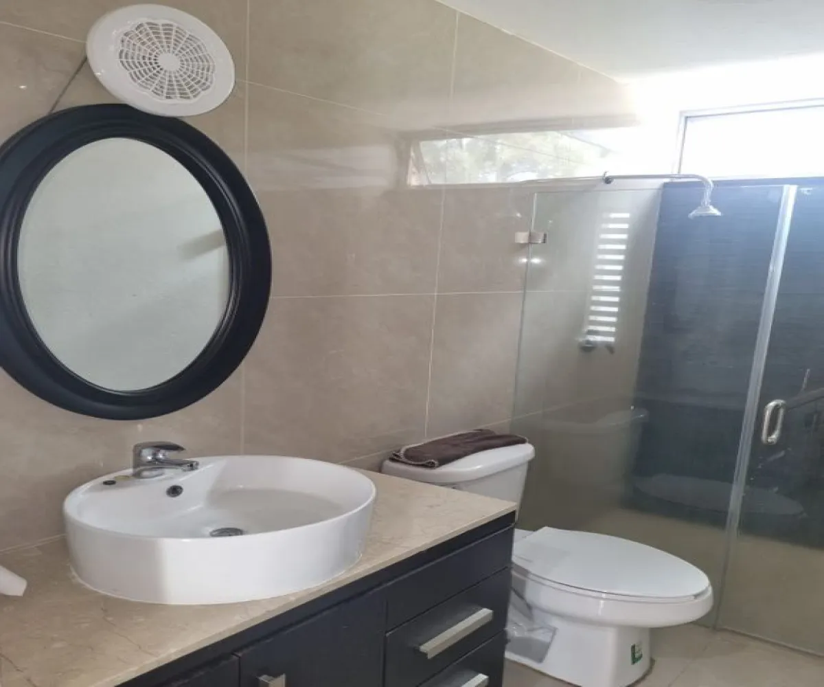 Casa En Venta,Los Gavilanes,Avenida Camino Real a Colima 180 36, Tlajomulco de Zúñiga, Jalisco 45645, 3 Habitaciones,2 Baños,Avenida Camino Real a Colima,1,p4NbYxy