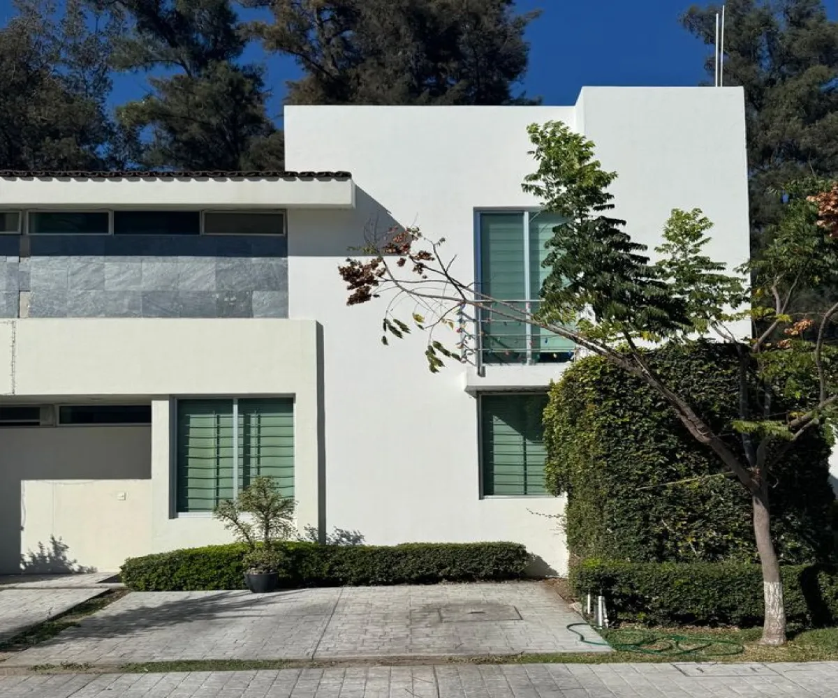 Casa En Venta,Los Gavilanes,Avenida Camino Real a Colima 180 36, Tlajomulco de Zúñiga, Jalisco 45645, 3 Habitaciones,2 Baños,Avenida Camino Real a Colima,1,p4NbYxy