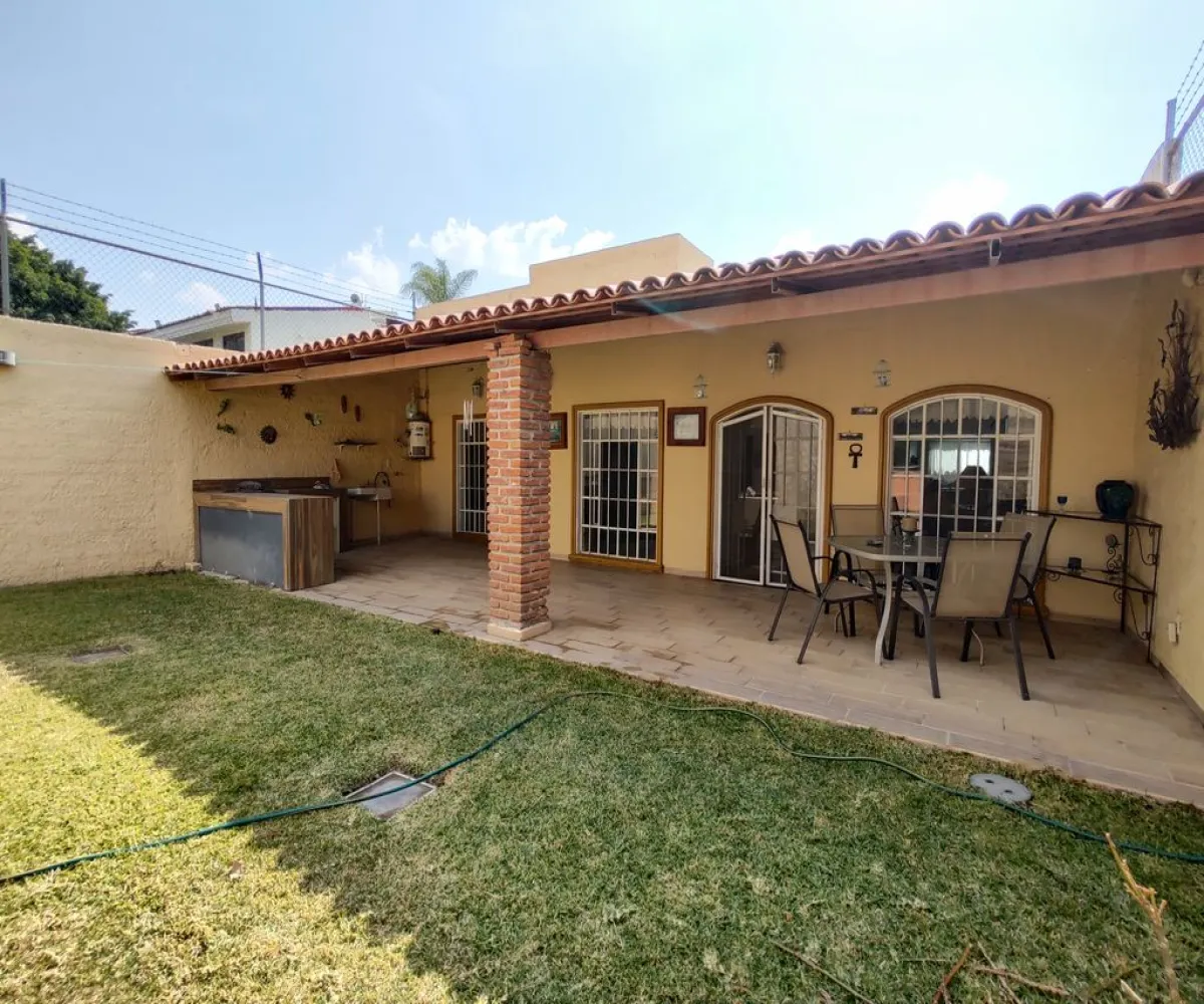 Casa En Venta,Jardines de Santa Anita,Jardín de Los Pensamientos 5, Tlajomulco de Zúñiga, Jalisco 45645, 2 Habitaciones,2 Baños,Jardín de Los Pensamientos,1,ppZiIEX