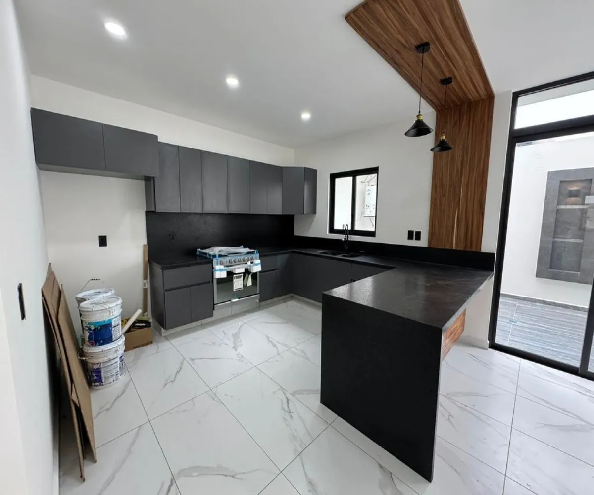 Casa En Venta,capital norte,Avenida Paseo de la Cantera 765, Zapopan, Jalisco 45134, 4 Habitaciones,4 Baños,Avenida Paseo de la Cantera,1,pv4rwfm