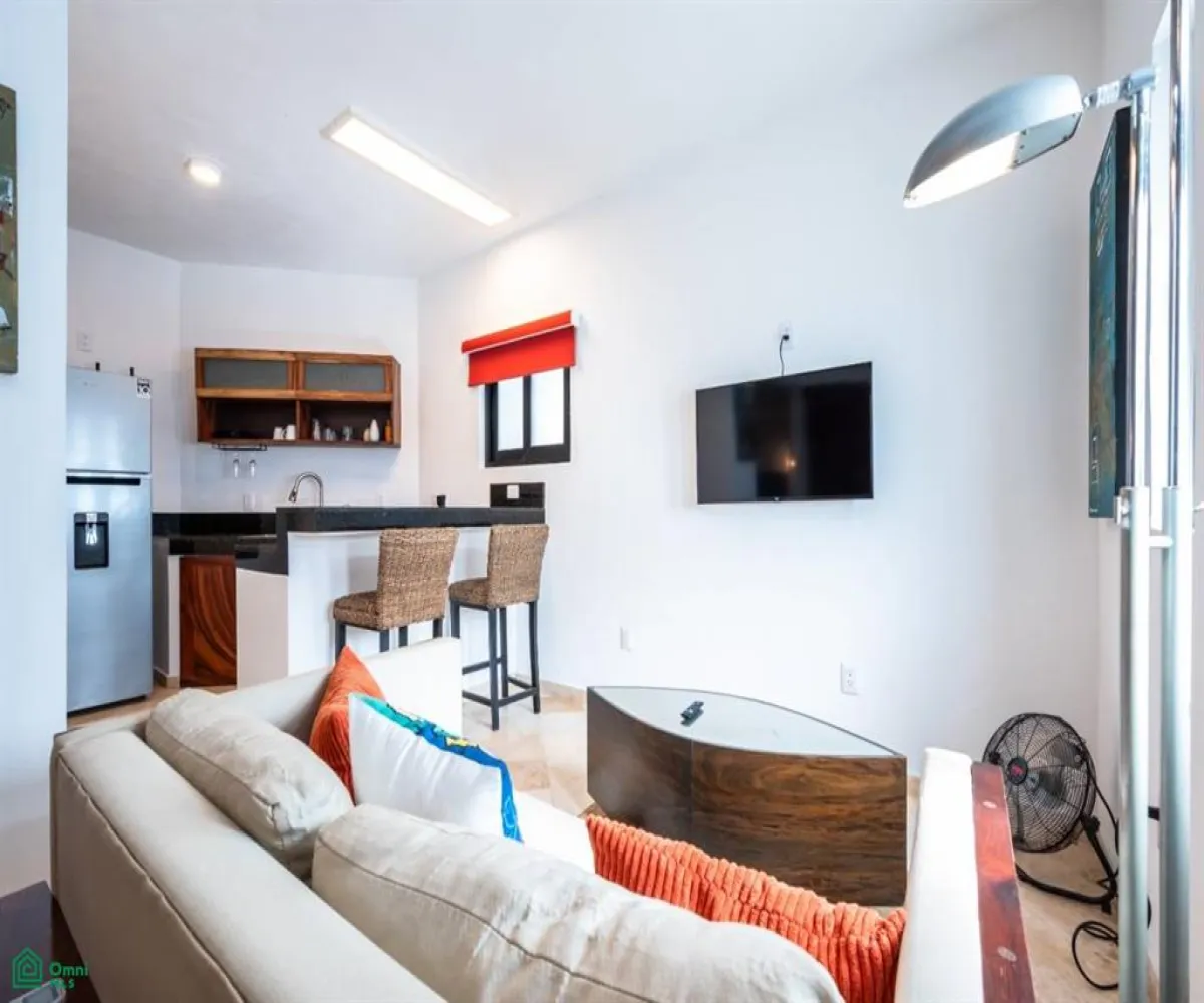 Departamento En Venta,Valentín Gómez Farias,Valentin Gomez Farias 155, Puerto Vallarta, Jalisco 48320, 1 Cuarto,1 Baño,Valentin Gomez Farias,1,MX251048366