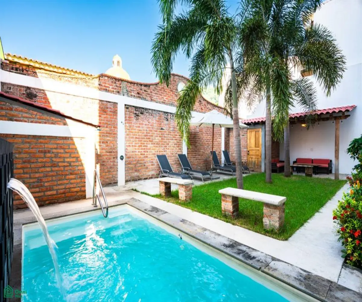 Departamento En Venta,Valentín Gómez Farias,Valentin Gomez Farias 155, Puerto Vallarta, Jalisco 48320, 1 Cuarto,1 Baño,Valentin Gomez Farias,1,MX251048366