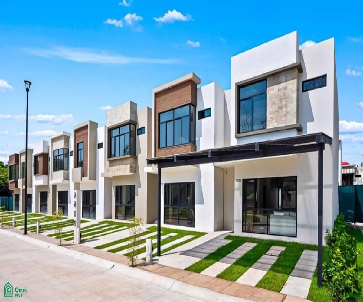 Departamento En Venta,Villas Universidad,roble 419, Puerto Vallarta, Jalisco 48315, 2 Habitaciones,2 Baños,roble,MX251048381