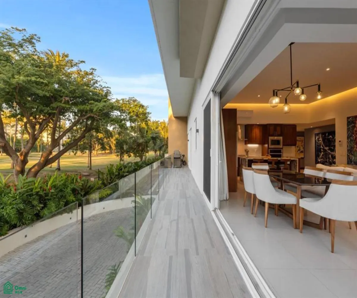 Departamento En Venta,Marina Vallarta,Dpto V Marina 103, Puerto Vallarta, Jalisco 48354, 3 Habitaciones,3 Baños,Dpto V Marina,MX251048486