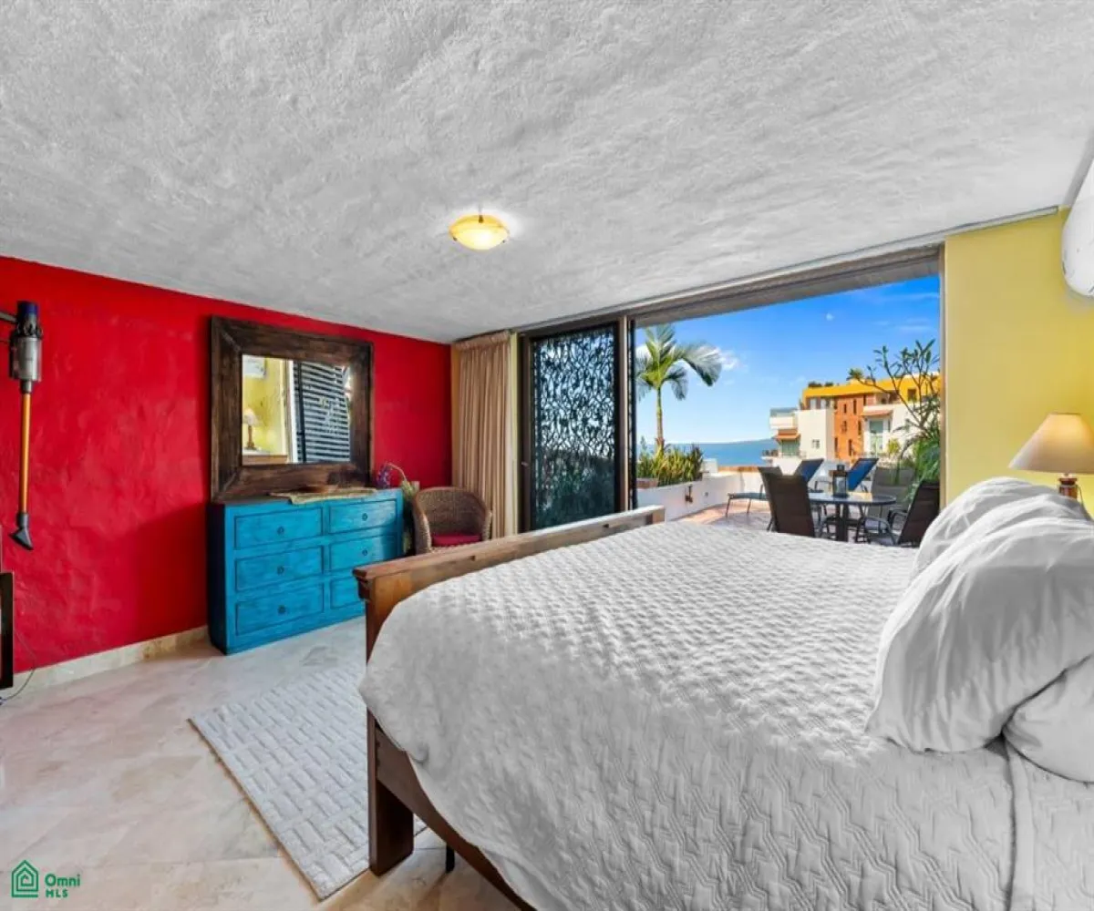 Departamento En Venta,Amapas,Carretera Barra de Navidad 540 Unit 4, Puerto Vallarta, Jalisco 48399, 1 Cuarto,1 Baño,Carretera Barra de Navidad,3,MX251048503