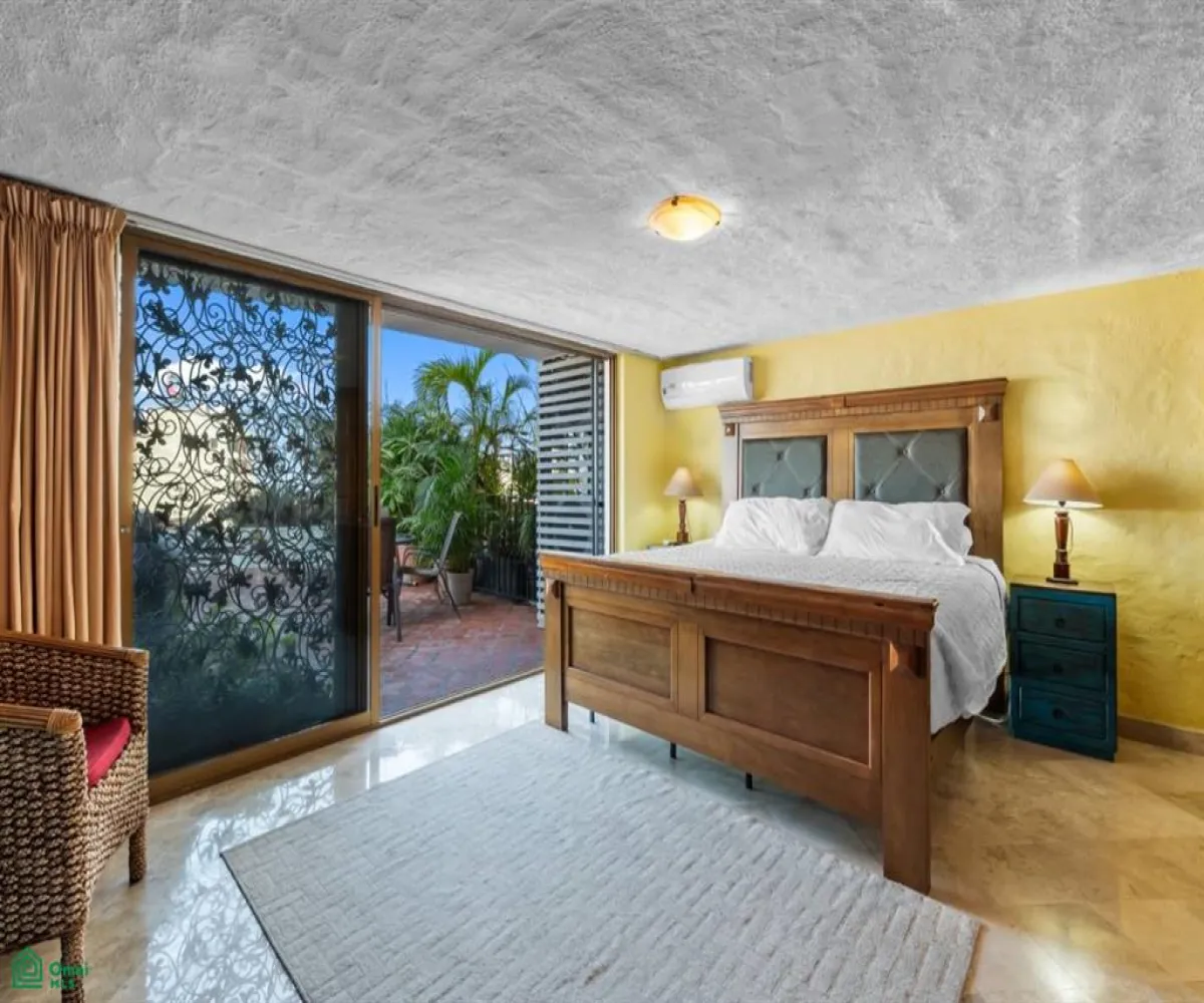 Departamento En Venta,Amapas,Carretera Barra de Navidad 540 Unit 4, Puerto Vallarta, Jalisco 48399, 1 Cuarto,1 Baño,Carretera Barra de Navidad,3,MX251048503