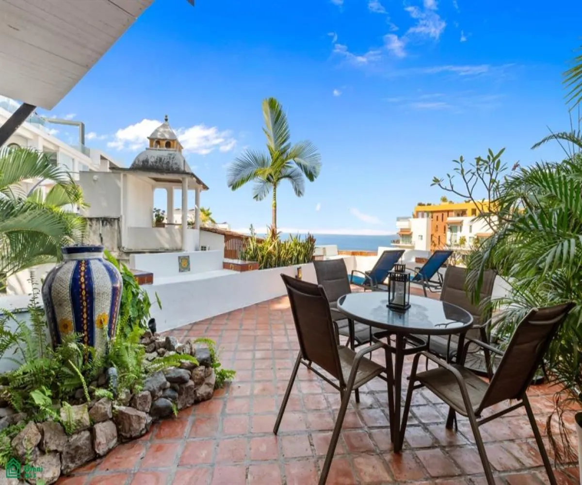 Departamento En Venta,Amapas,Carretera Barra de Navidad 540 Unit 4, Puerto Vallarta, Jalisco 48399, 1 Cuarto,1 Baño,Carretera Barra de Navidad,3,MX251048503