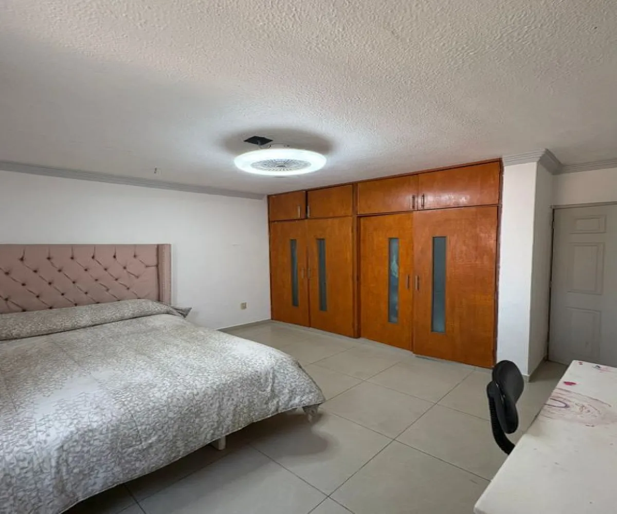 Casa En Venta,El Tapatío,Avenida Patria 3648, San Pedro Tlaquepaque, Jalisco 45588, 3 Habitaciones,3 Baños,Avenida Patria,3,paObO5J