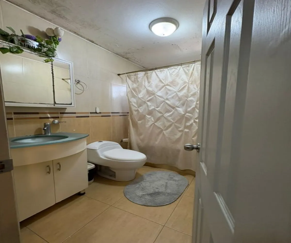 Casa En Venta,El Tapatío,Avenida Patria 3648, San Pedro Tlaquepaque, Jalisco 45588, 3 Habitaciones,3 Baños,Avenida Patria,3,paObO5J