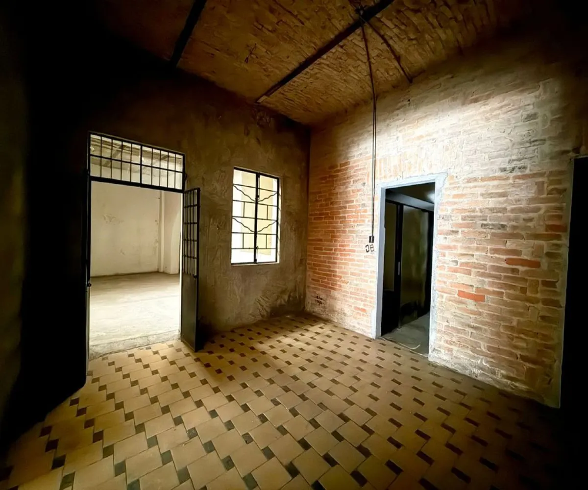 Bodega En Renta,Mexicaltzingo,Calzada Independencia Sur 780, Guadalajara, Jalisco 44180,2 Baños,Calzada Independencia Sur,1,pMIwI7f