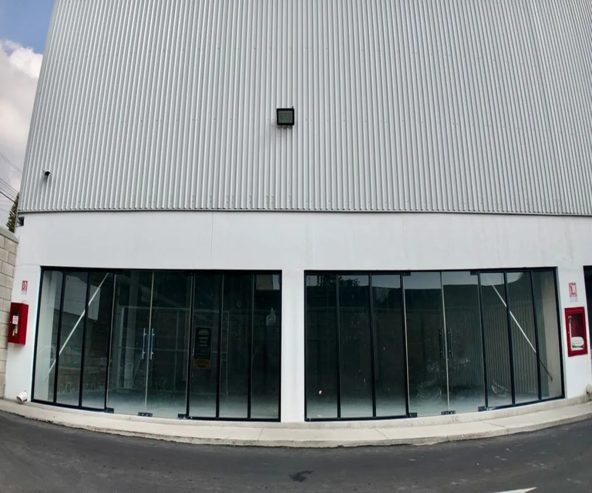 Bodega En Venta,Del Fresno,Calzada Lázaro Cárdenas Poniente 2136, Guadalajara, Jalisco 44900,1 Baño,Calzada Lázaro Cárdenas Poniente,1,pkWxMtD