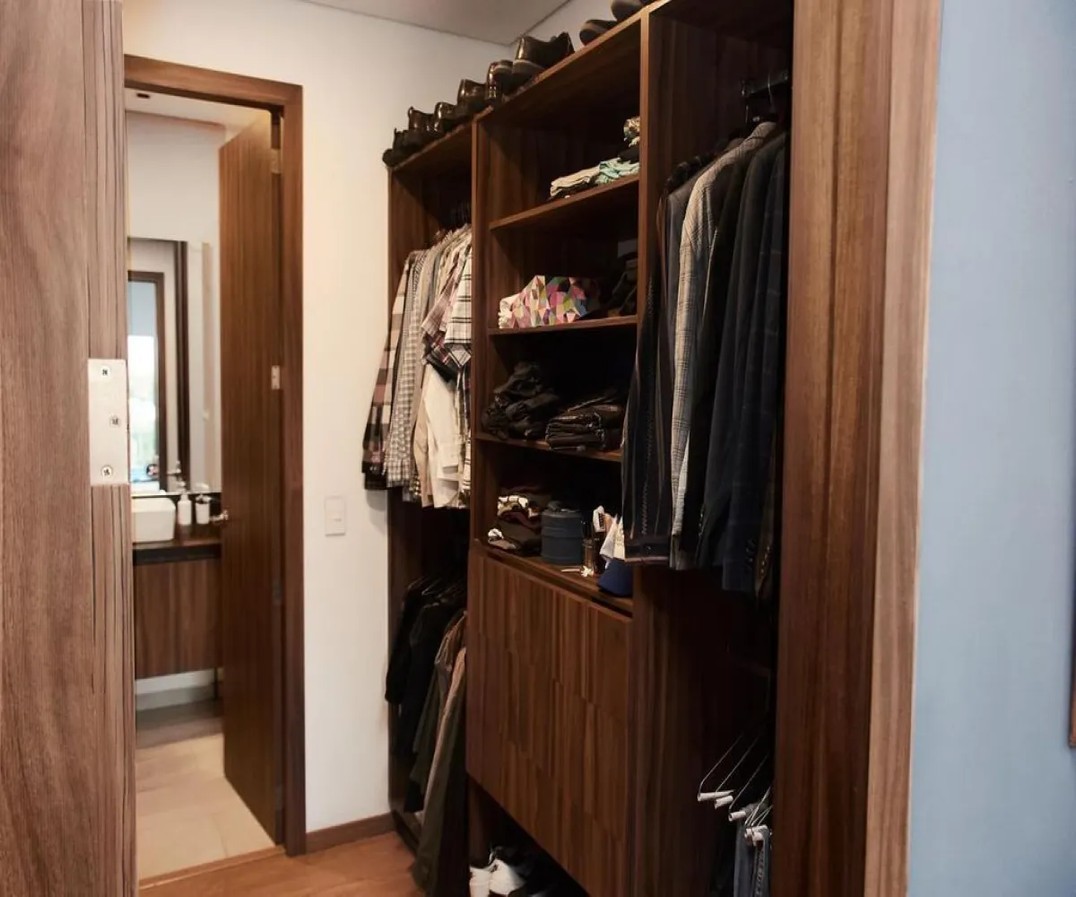 Departamento En Venta,Ladron De Guevara,Calle Justo Sierra 2318 401, Guadalajara, Jalisco 44600, 3 Habitaciones,2 Baños,Calle Justo Sierra,1,pvlvBtU