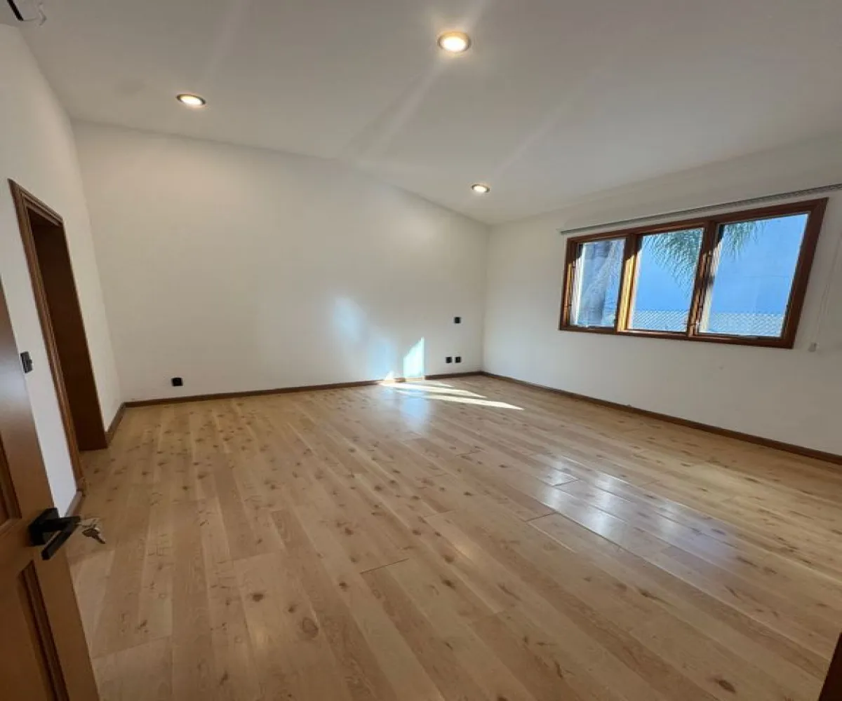 Casa En Renta,Royal Country,La Colina S/N, Zapopan, Jalisco 45116, 4 Habitaciones,4 Baños,La Colina,1,pBz4c0v