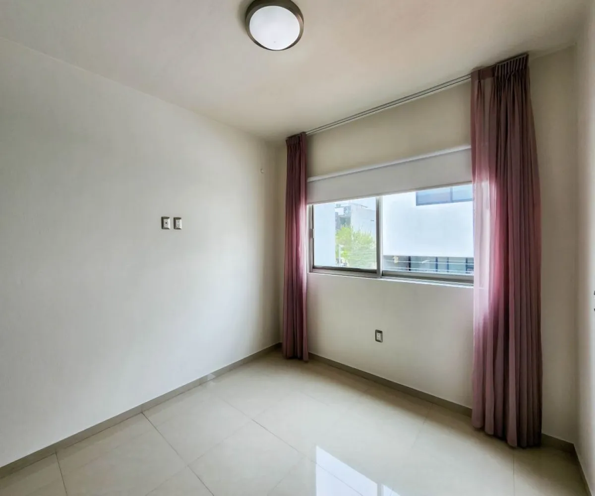 Casa En Renta,Valle del Imperio Sueco S/N, Zapopan, Jalisco 45134, 4 Habitaciones,3 Baños,Valle del Imperio Sueco,1,ptrVdSJ