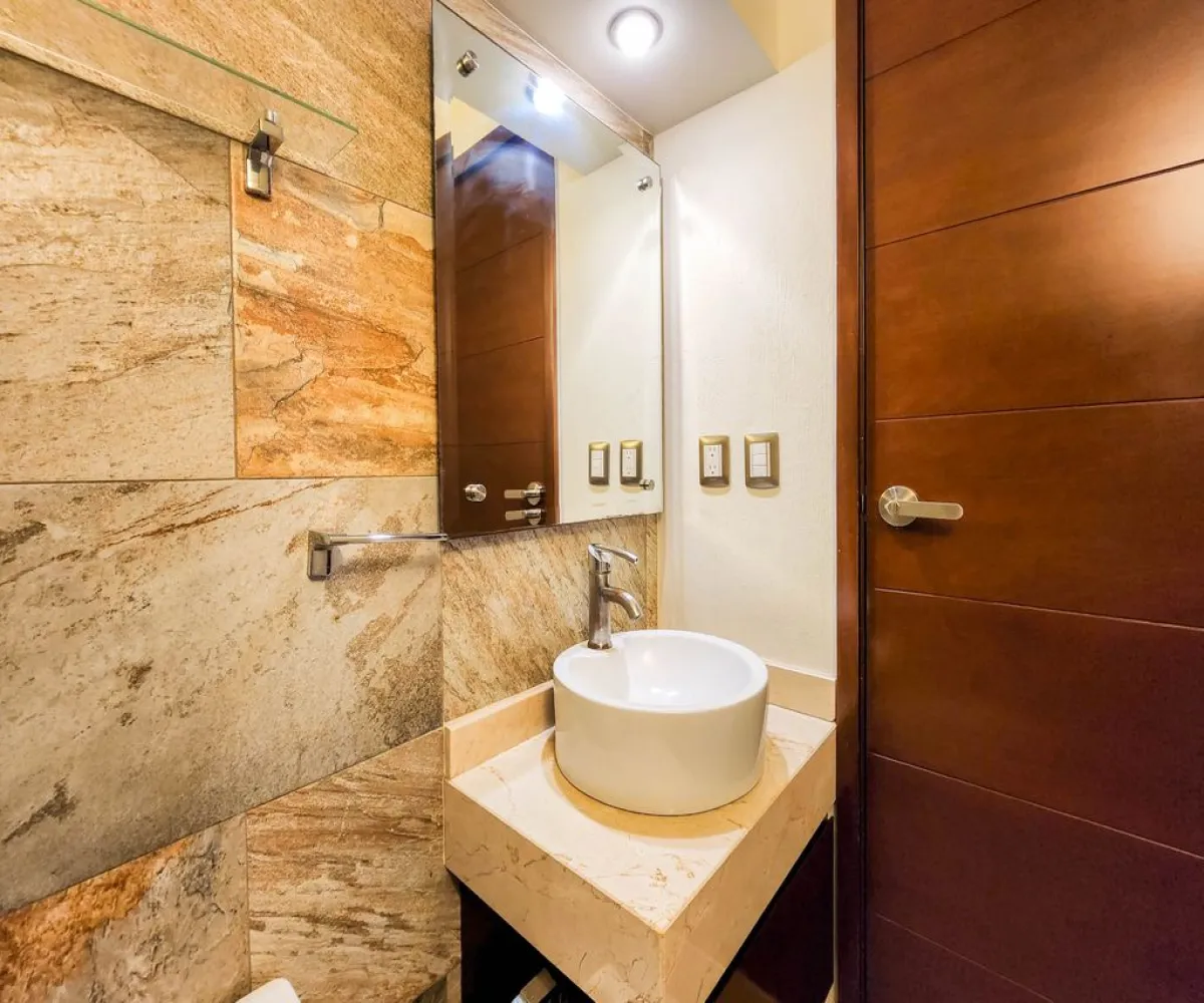 Casa En Renta,Valle del Imperio Sueco S/N, Zapopan, Jalisco 45134, 4 Habitaciones,3 Baños,Valle del Imperio Sueco,1,ptrVdSJ