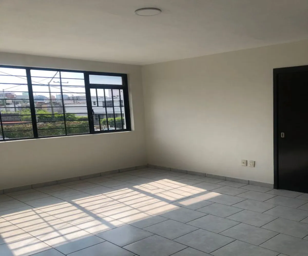 Casa En Renta,Ladron De Guevara,Calle Garibaldi 2450, Guadalajara, Jalisco 44600, 4 Habitaciones,2 Baños,Calle Garibaldi,2,pEyesBb