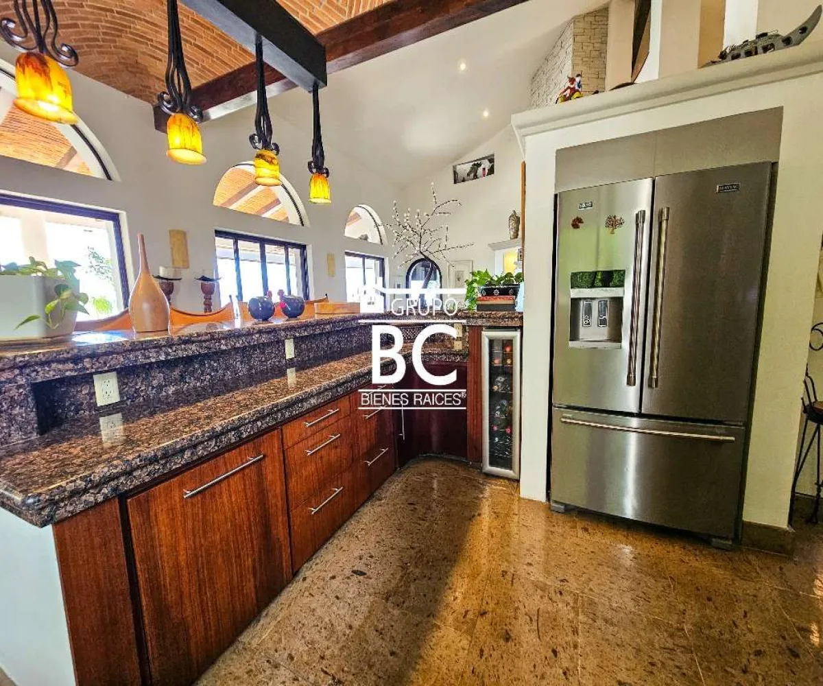 Casa En Venta,San Antonio Tlayacapan,Tabasco 6, Chapala, Jalisco 45915, 3 Habitaciones,3 Baños,Tabasco,2,pkReJ7D