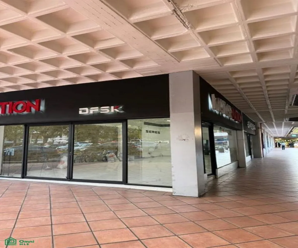 Local En Renta,Plaza Del Sol,Av López Mateos Sur 2375, Zapopan, Jalisco 45055,Av López Mateos Sur,MX251049047