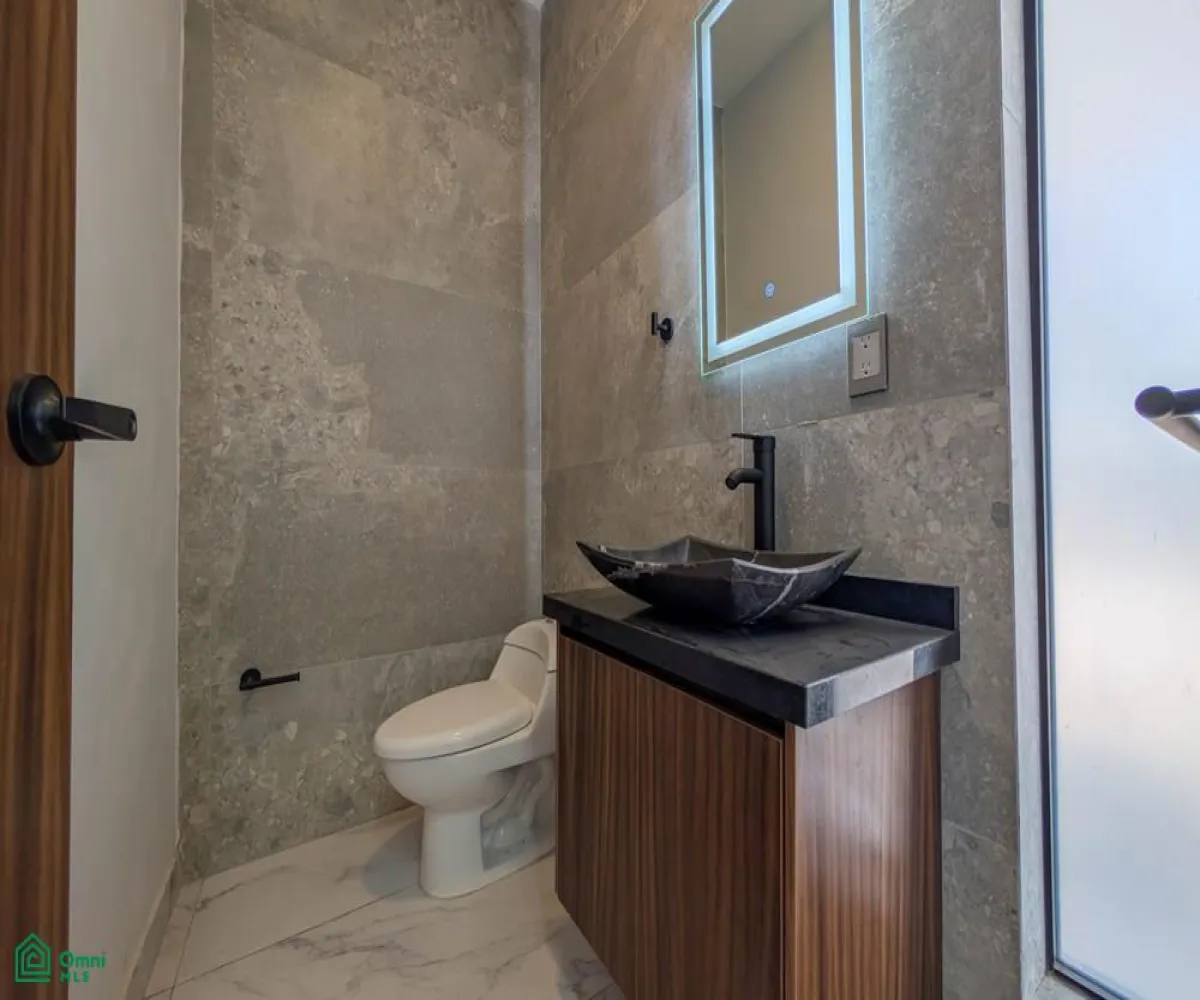 Casa En Venta,Senderos de Monte Verde,sendero amaranto 179, Tlajomulco de Zuniga, Jalisco 45646, 3 Habitaciones,2 Baños,sendero amaranto,3,MX251049860