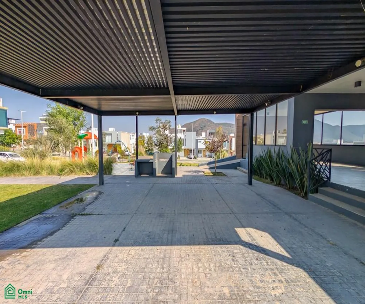 Casa En Venta,Senderos de Monte Verde,sendero amaranto 179, Tlajomulco de Zuniga, Jalisco 45646, 3 Habitaciones,2 Baños,sendero amaranto,3,MX251049860