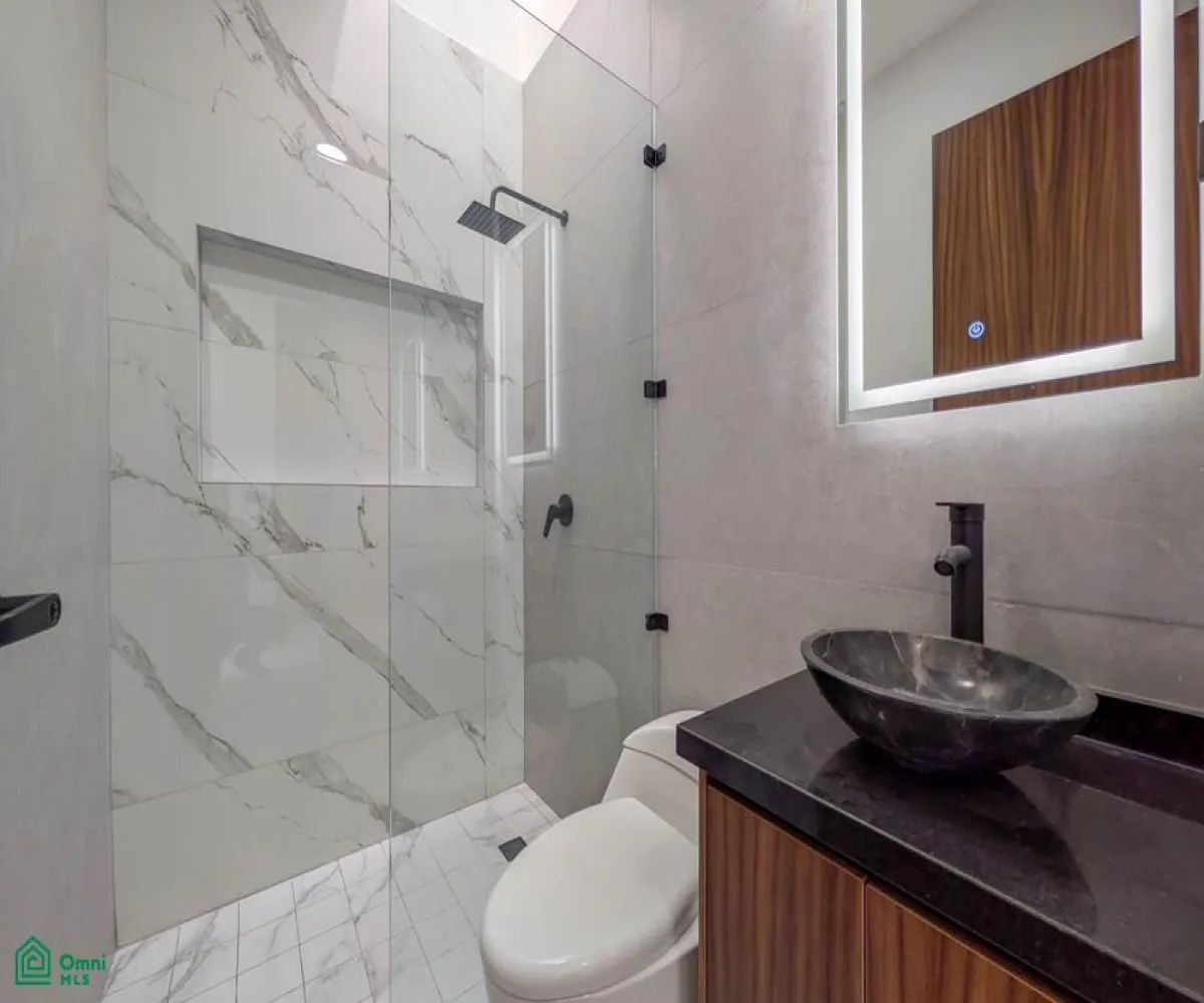 Casa En Venta,Senderos de Monte Verde,sendero amaranto 179, Tlajomulco de Zuniga, Jalisco 45646, 3 Habitaciones,2 Baños,sendero amaranto,3,MX251049860