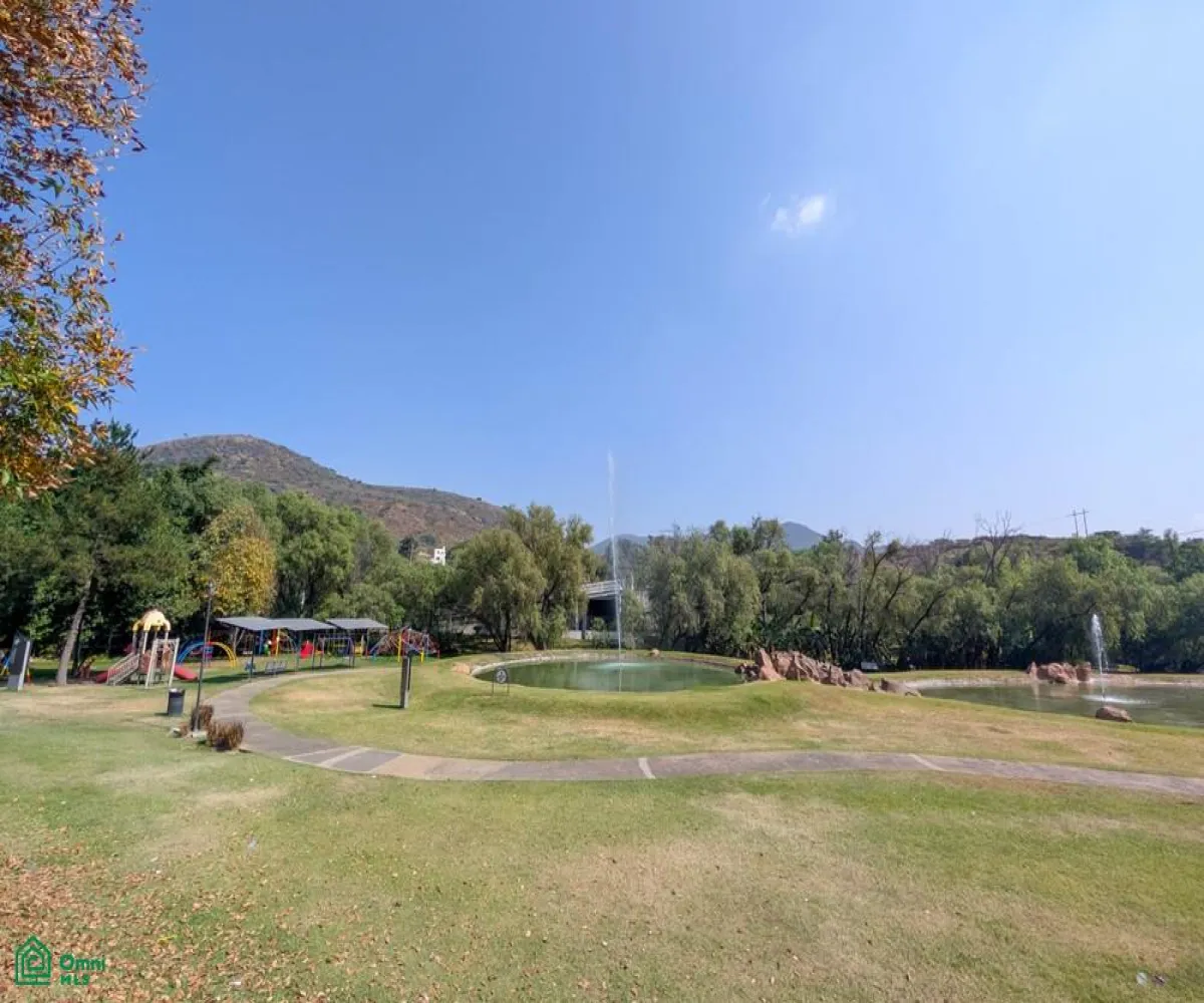 Casa En Venta,Senderos de Monte Verde,sendero amaranto 179, Tlajomulco de Zuniga, Jalisco 45646, 3 Habitaciones,2 Baños,sendero amaranto,3,MX251049860