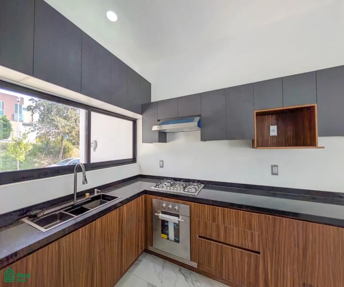 Casa En Venta,Senderos de Monte Verde,sendero amaranto 179, Tlajomulco de Zuniga, Jalisco 45646, 3 Habitaciones,2 Baños,sendero amaranto,3,MX251049860