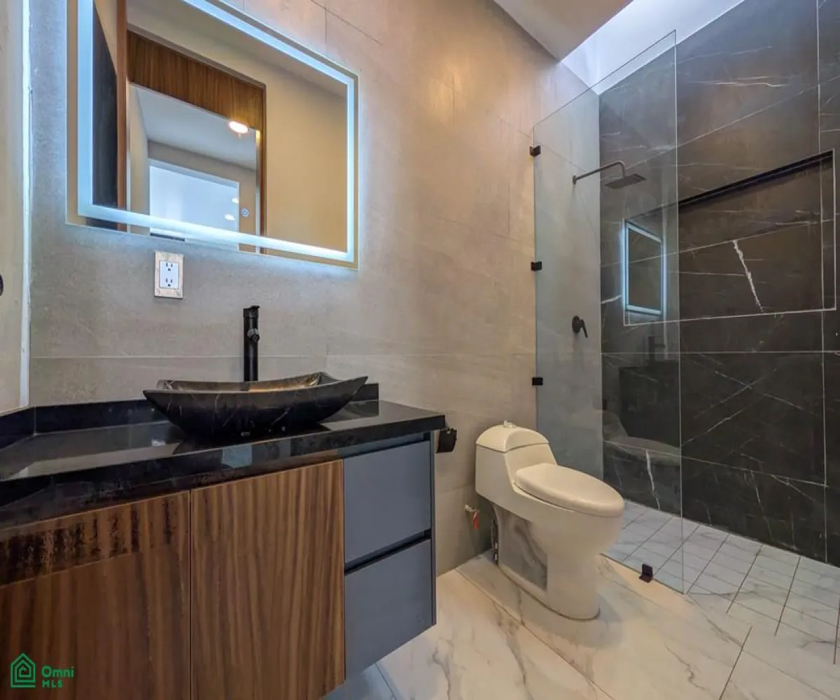 Casa En Venta,Senderos de Monte Verde,sendero amaranto 179, Tlajomulco de Zuniga, Jalisco 45646, 3 Habitaciones,2 Baños,sendero amaranto,3,MX251049860