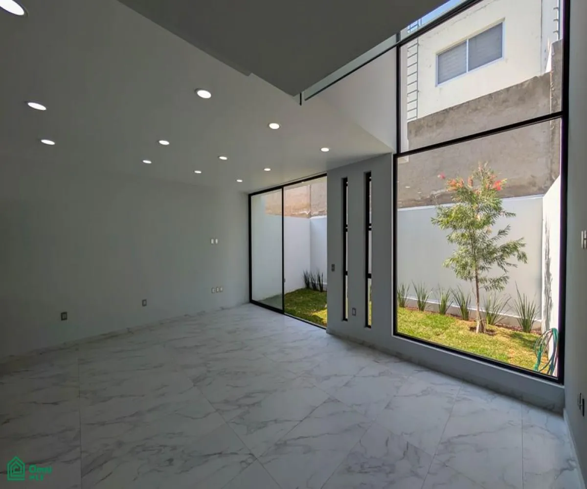 Casa En Venta,Senderos de Monte Verde,sendero amaranto 179, Tlajomulco de Zuniga, Jalisco 45646, 3 Habitaciones,2 Baños,sendero amaranto,3,MX251049860