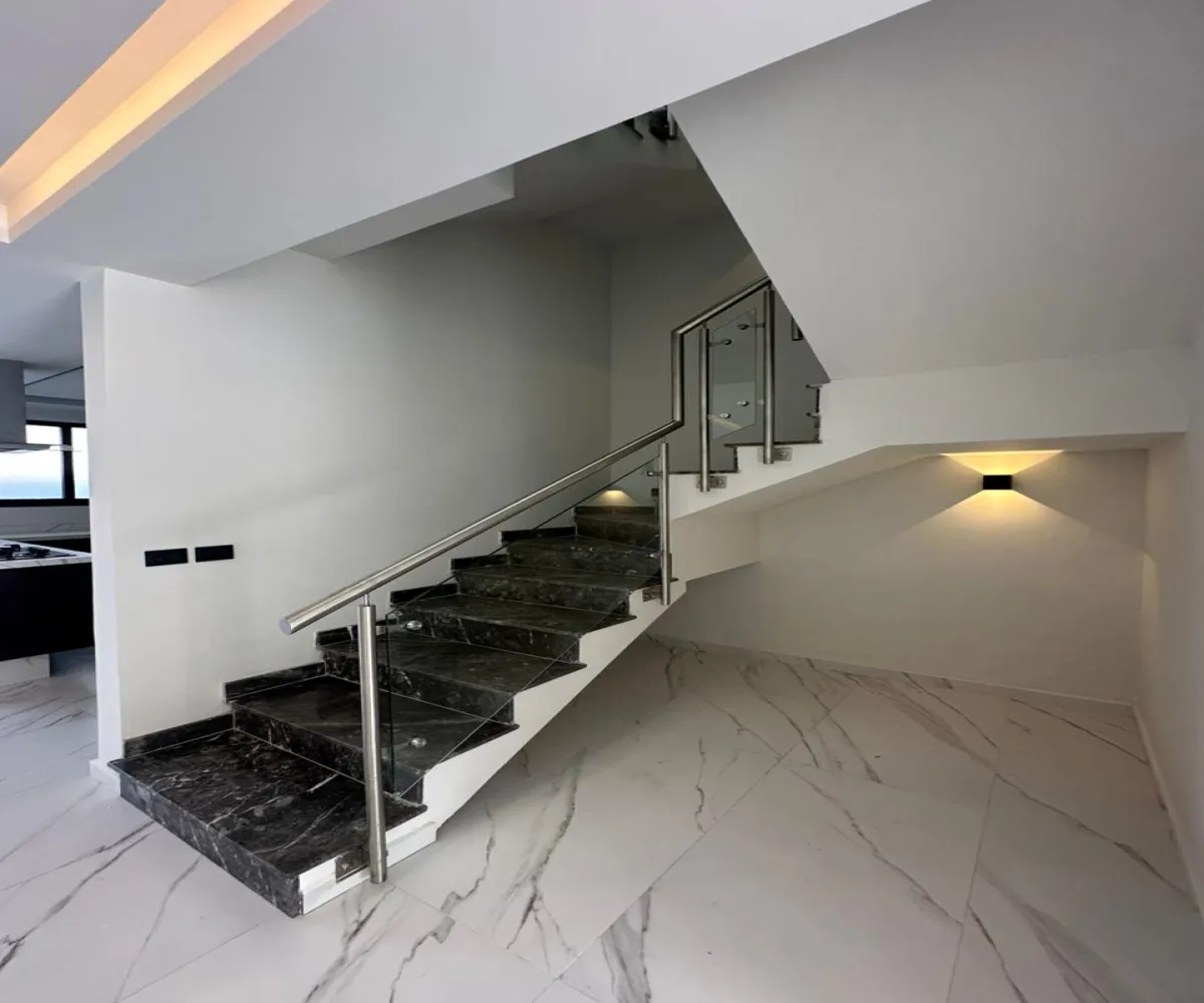 Casa En Venta,Real de Valdepeñas,Talavera Pte. 3363 45, Zapopan, Jalisco 45130, 4 Habitaciones,3 Baños,BOREALES 2,Talavera Pte.,3,723273