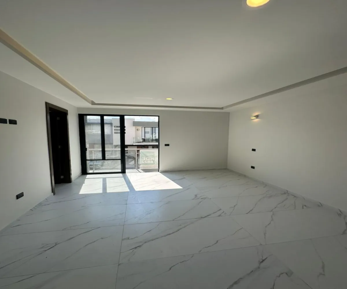 Casa En Venta,Real de Valdepeñas,Talavera Pte. 3363 45, Zapopan, Jalisco 45130, 4 Habitaciones,3 Baños,BOREALES 2,Talavera Pte.,3,723273