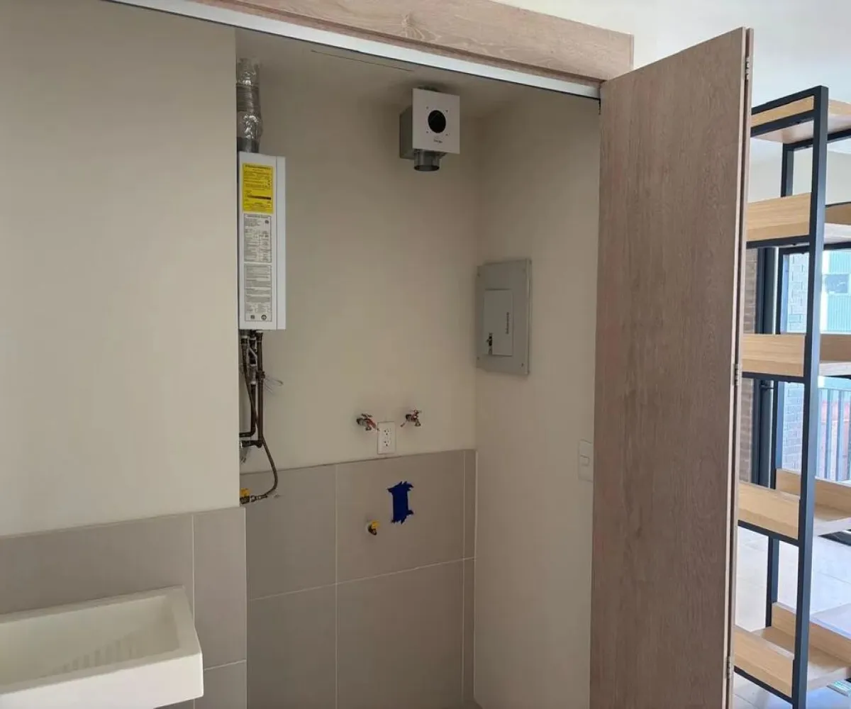 Departamento En Venta,Lomas del Country,Avenida Plan de San Luis 2058 204, Guadalajara, Jalisco 44610, 1 Cuarto,1 Baño,Avenida Plan de San Luis,1,pipnwBZ