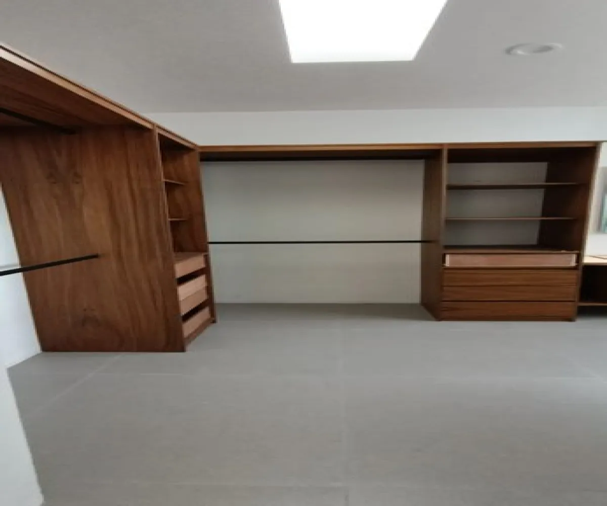 Casa En Venta,Solares Residencial,Avenida Paseo de La Luna Cto Zanthe 260, Zapopan, Jalisco 45019, 4 Habitaciones,5 Baños,Avenida Paseo de La Luna,3,pCpvsxG