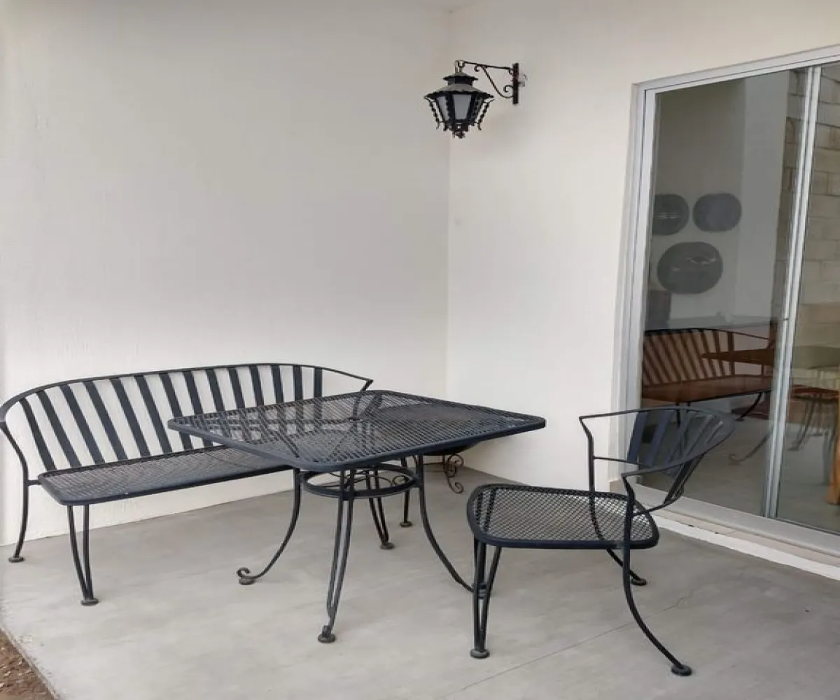 Casa En Venta,Fraccionamento Puertas del ángel,Circuito del Ángel coto 9 1048, Tlajomulco de Zúñiga, Jalisco 45640, 2 Habitaciones,2 Baños,Circuito del Ángel,2,pRyLgRE