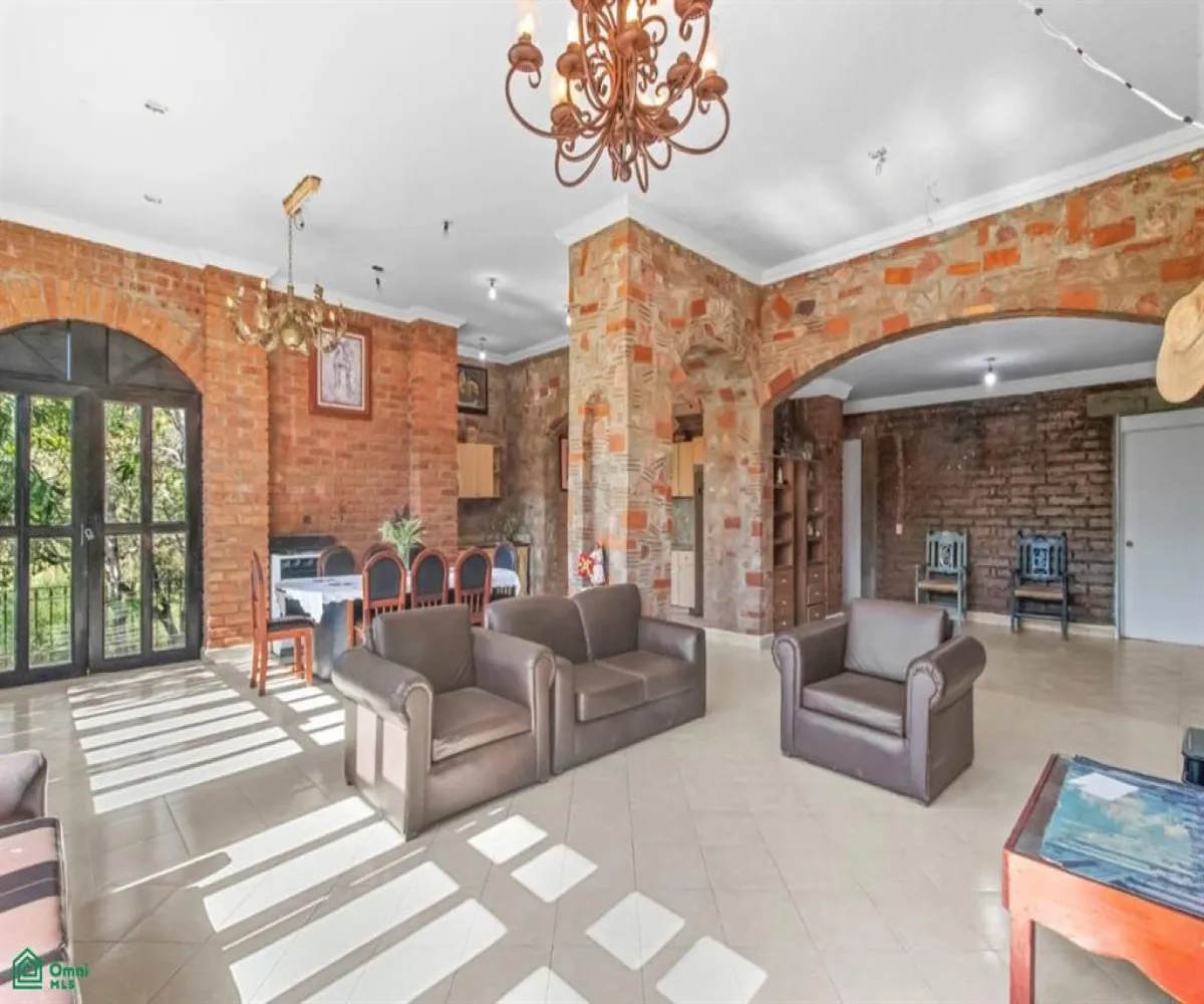 Casa En Venta,Las Palmas de Arriba,Gobernador Sebastian Allende S/N, Puerto Vallarta, Jalisco 48260, 5 Habitaciones,3 Baños,Gobernador Sebastian Allende,MX251050198