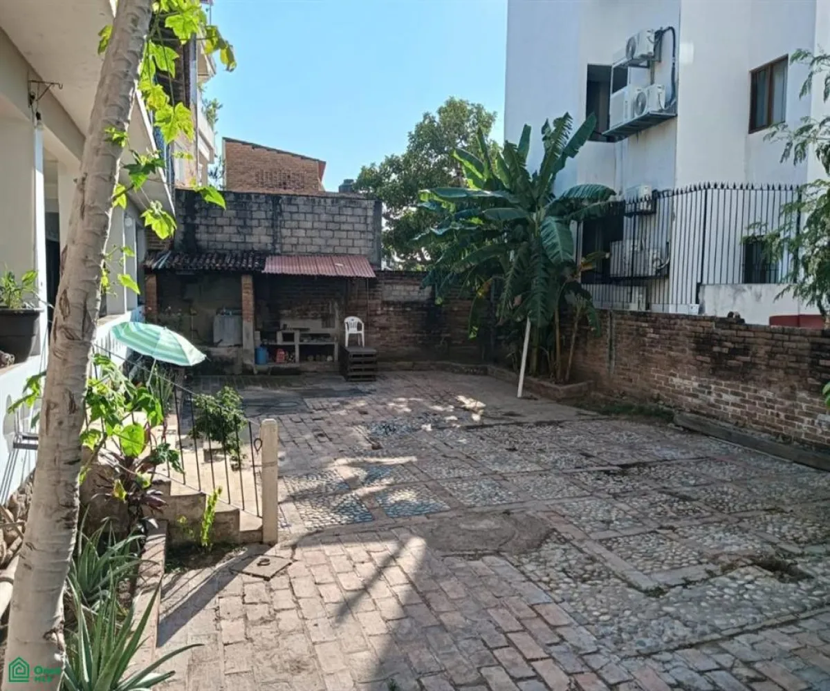 Casa En Venta,Puerto Vallarta Centro,Emilio Carranza 443, Puerto Vallarta, Jalisco 48300, 3 Habitaciones,3 Baños,Emilio Carranza,2,MX251050408