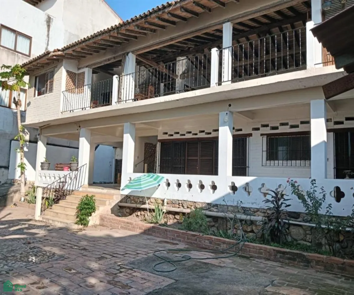 Casa En Venta,Puerto Vallarta Centro,Emilio Carranza 443, Puerto Vallarta, Jalisco 48300, 3 Habitaciones,3 Baños,Emilio Carranza,2,MX251050408