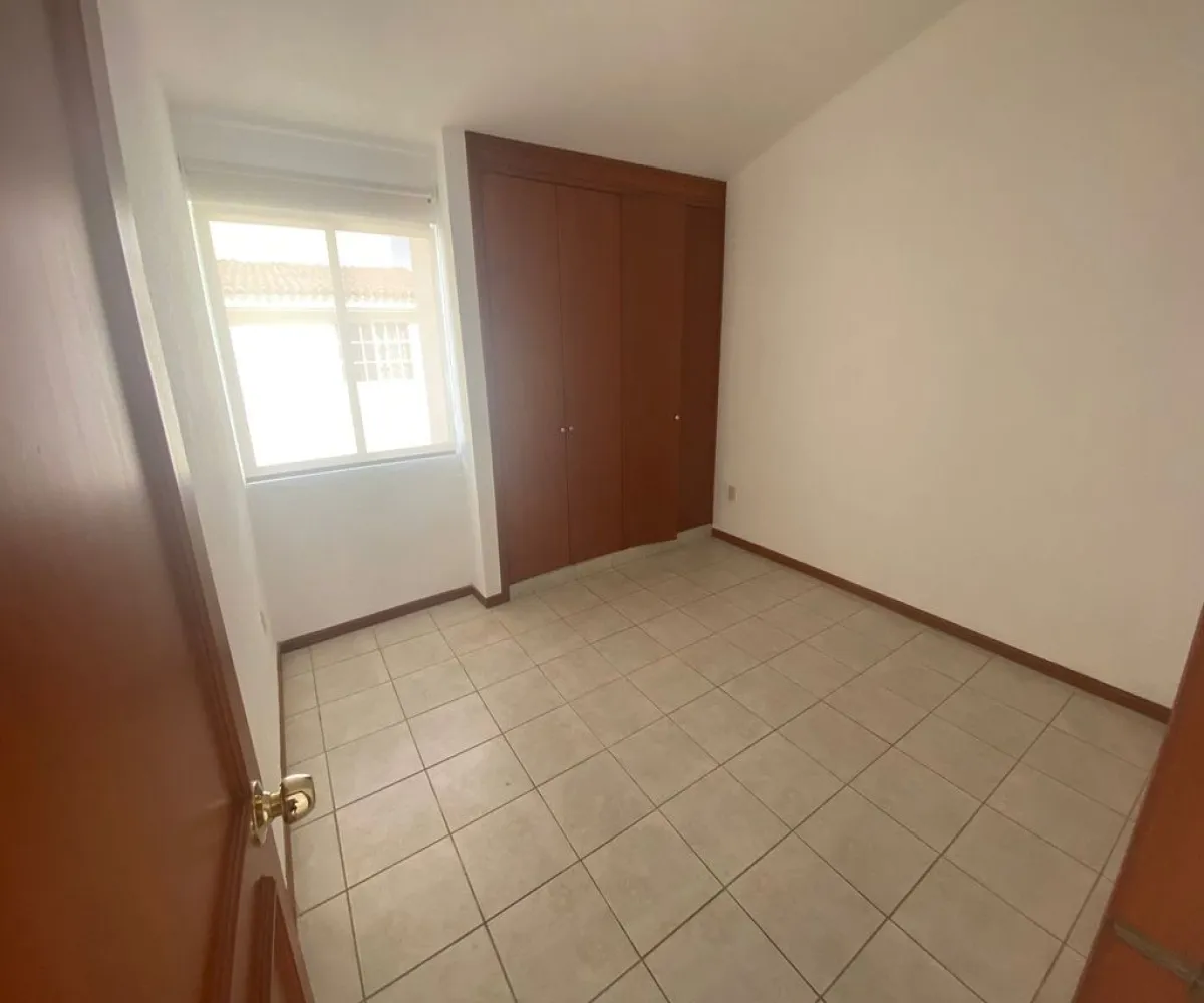 Casa En Venta,La Tijera,Calle Boulevard Prolongación Mariano Otero 1507, Tlajomulco de Zúñiga, Jalisco 45645, 3 Habitaciones,2 Baños,Calle Boulevard Prolongación Mariano Otero,1,pQ4cQVI