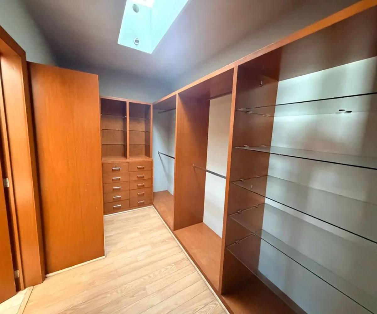 Casa En Venta,Vallarta Universidad,Avenida Juan Palomar y Arias S/N, Zapopan, Jalisco 45110, 3 Habitaciones,4 Baños,Avenida Juan Palomar y Arias,2,pTExqIk