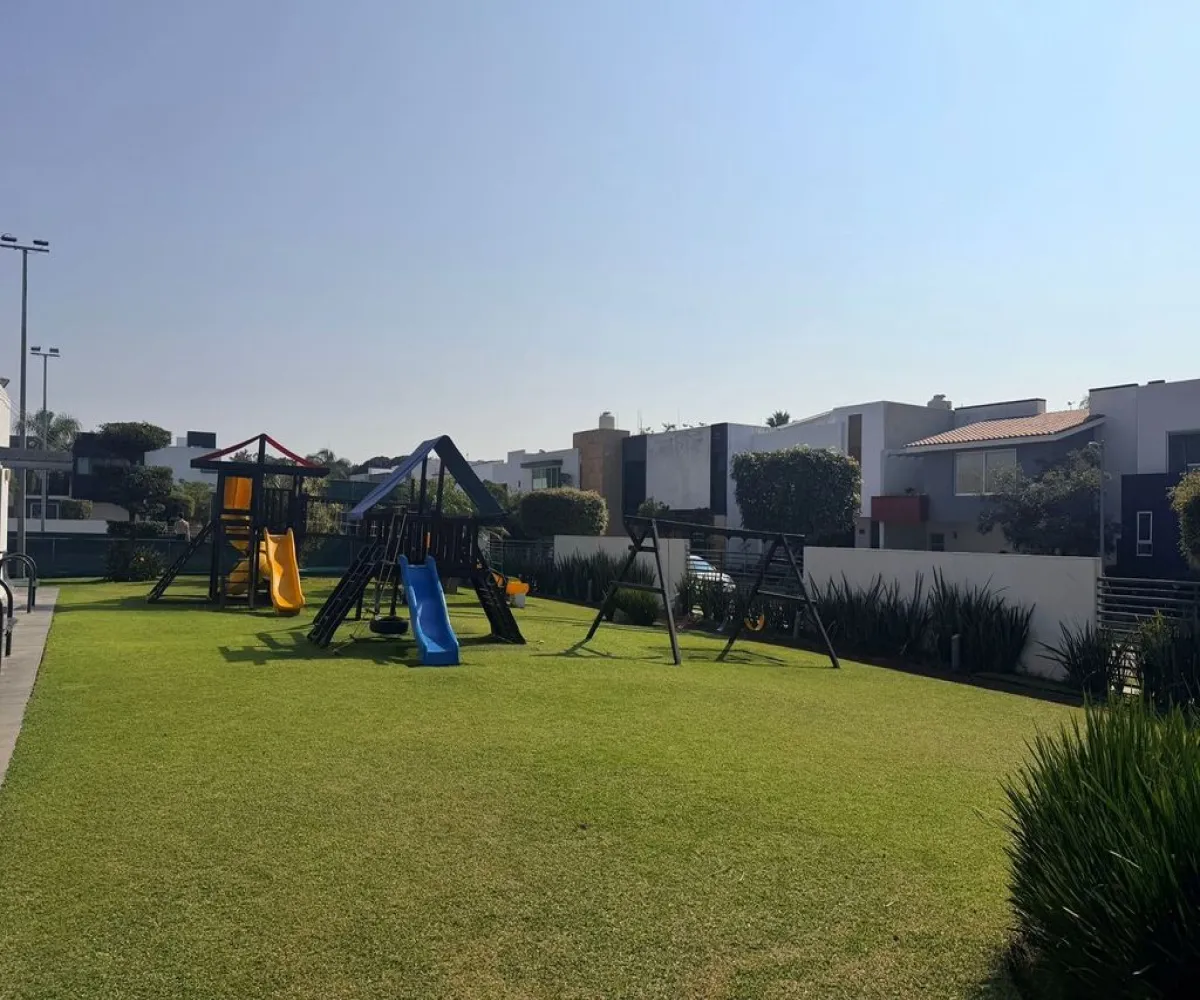 Casa En Venta,Vallarta Universidad,Avenida Juan Palomar y Arias S/N, Zapopan, Jalisco 45110, 3 Habitaciones,4 Baños,Avenida Juan Palomar y Arias,2,pTExqIk