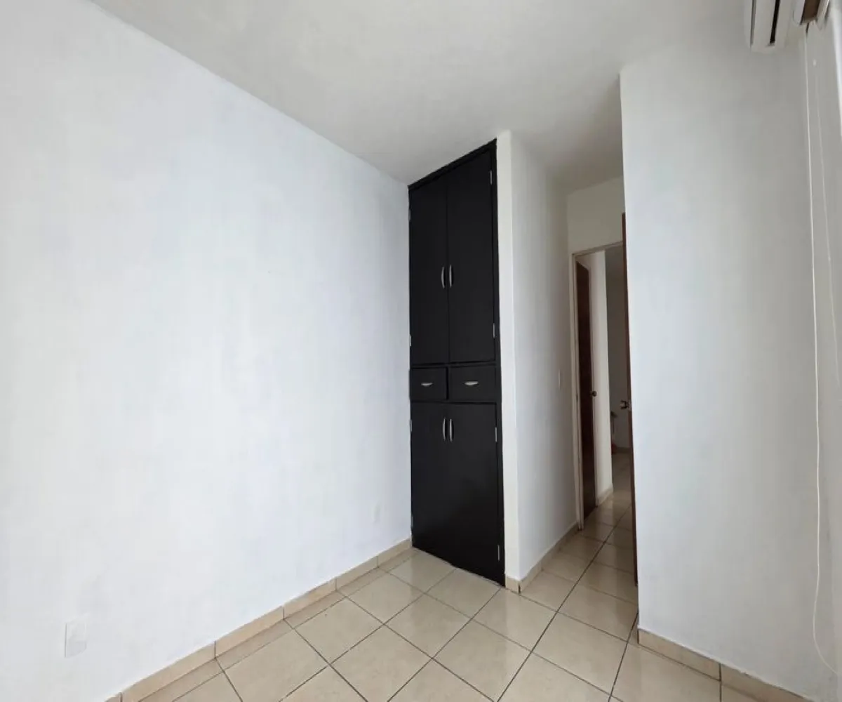 Casa En Venta,Fraccionamiento Cumbres del Nilo,Lola Alvarez Bravo 1574, Guadalajara, Jalisco 45529, 3 Habitaciones,2 Baños,Lola Alvarez Bravo,2,pblGw15