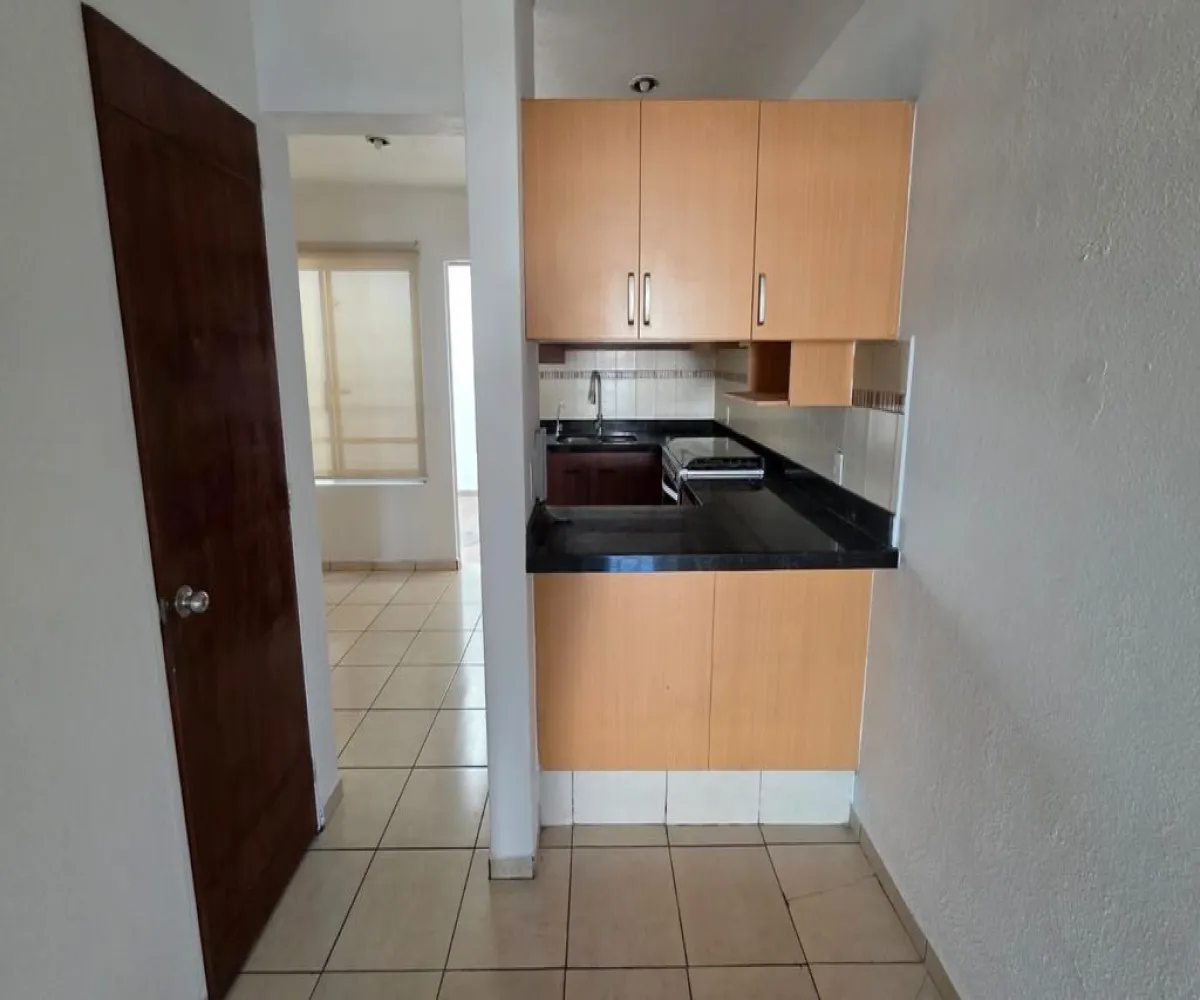 Casa En Venta,Fraccionamiento Cumbres del Nilo,Lola Alvarez Bravo 1574, Guadalajara, Jalisco 45529, 3 Habitaciones,2 Baños,Lola Alvarez Bravo,2,pblGw15
